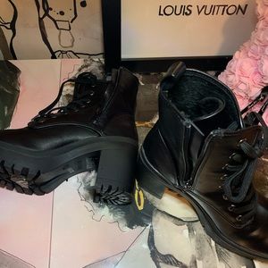 Black heeled combat boots NWOT